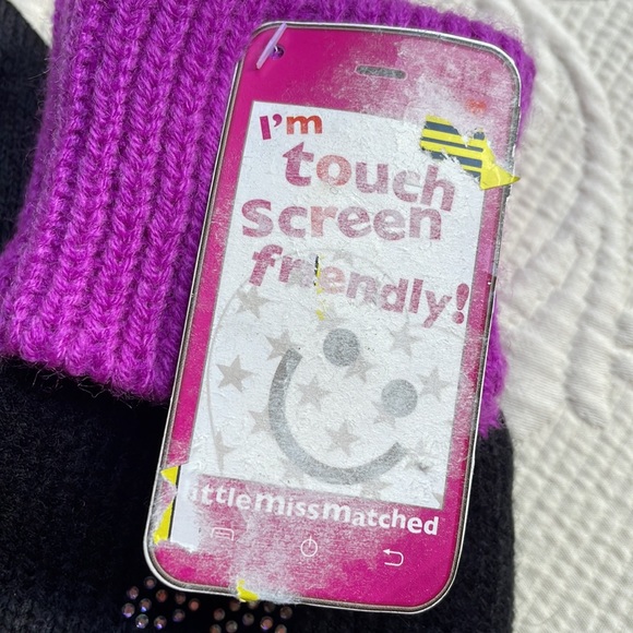 Y2K “Good Vibes” Beanie Hat & Gloves Embellished Music Notes - Black Pur… - Picture 10 of 10